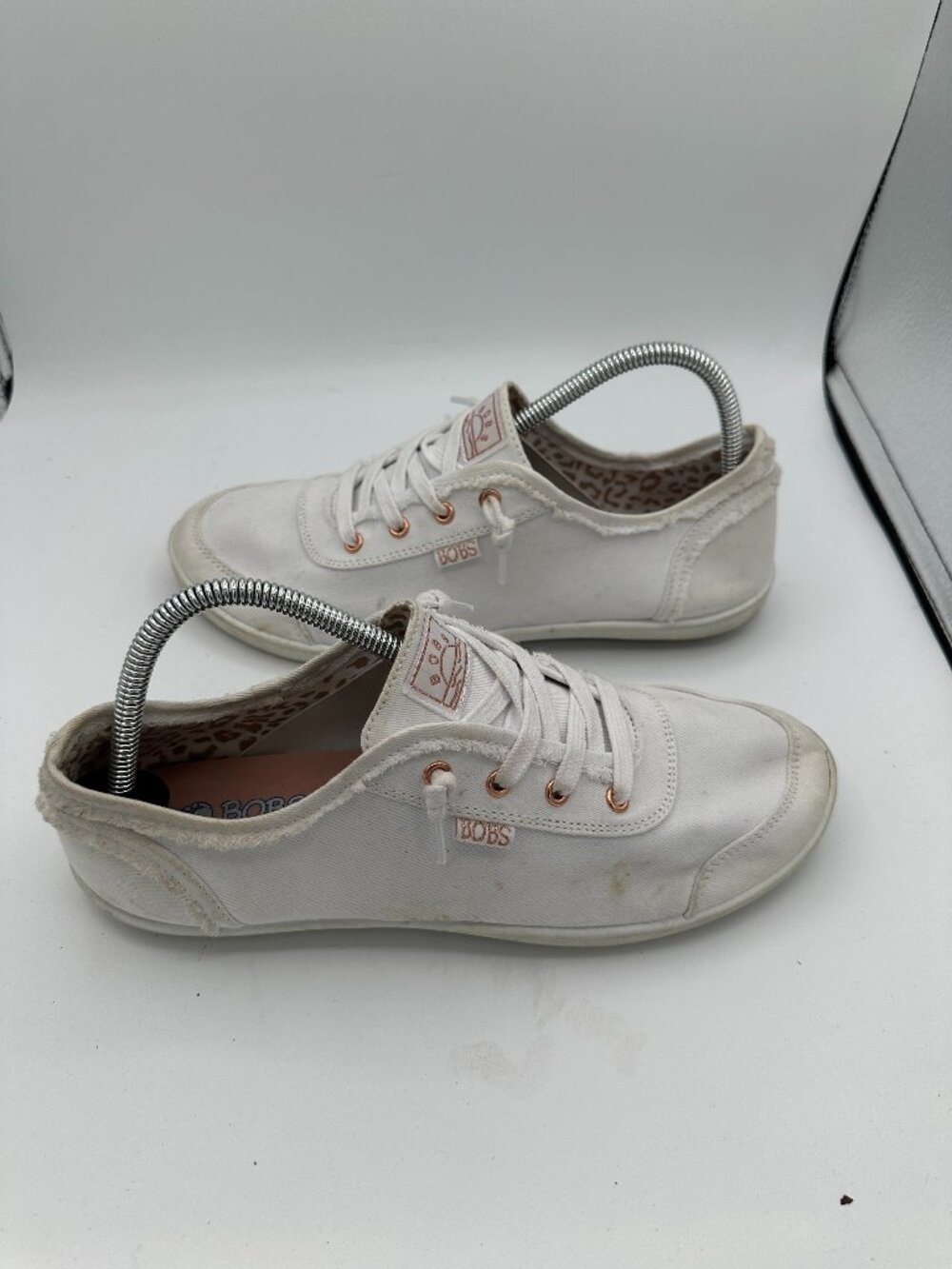 Bobs By Skechers B Cute Slip On Sneakers White Canvas Women's 10